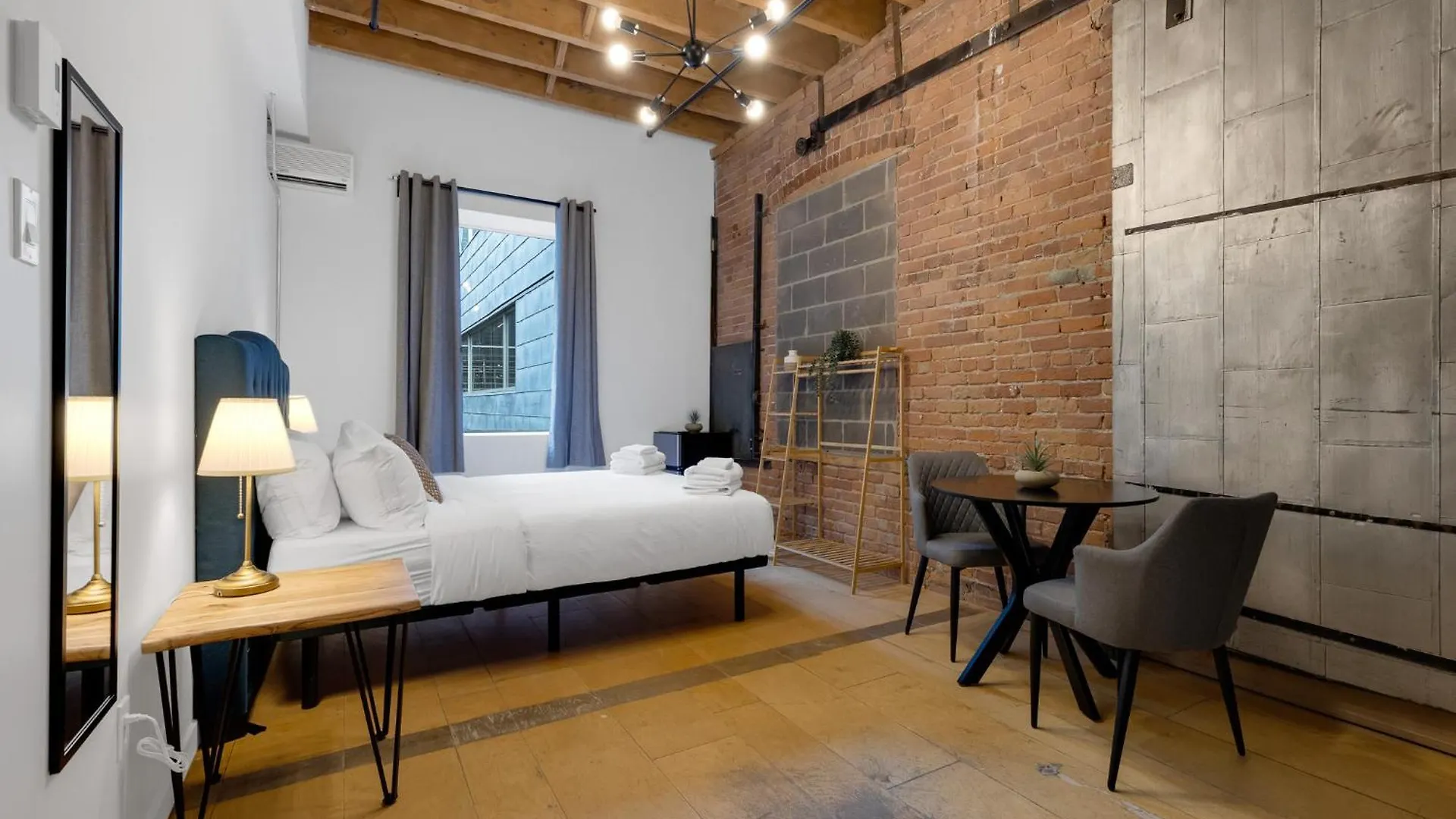 The Little Prince Rooms-Old Montréal Hostel