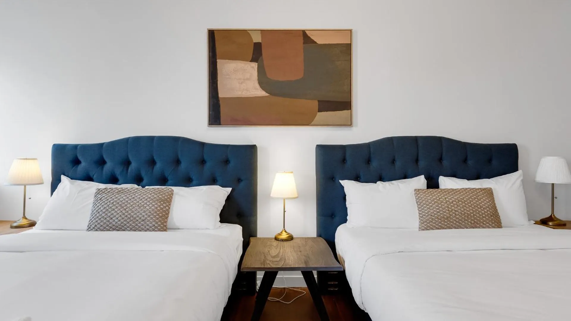The Little Prince Rooms-Old Montréal